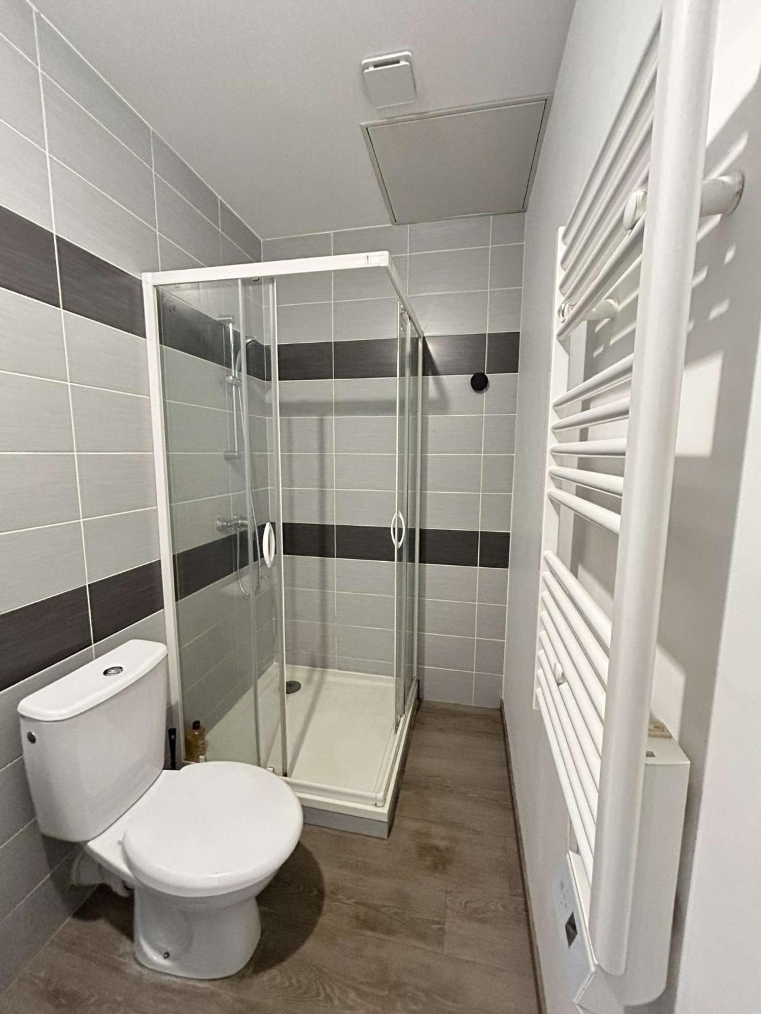 Le Grand Republicaint2 Apartment Le Peage-de-Roussillon Bagian luar foto